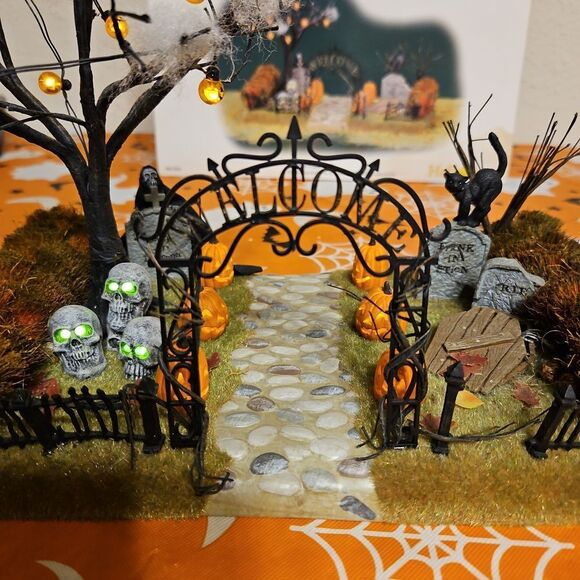 Amazon.com: Department 56 Accessories for Villages Halloween  Department 56 \